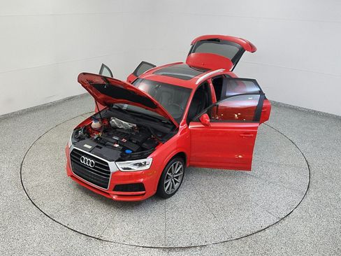 Used 2018 Audi Q3 2.0T Premium FWD image 17