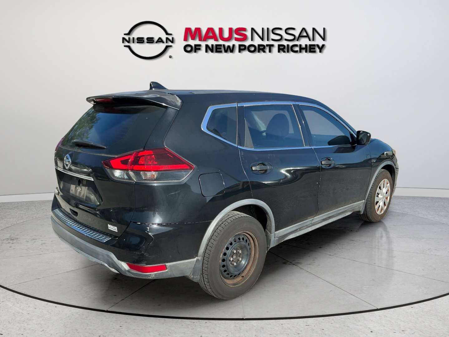 Used 2018 Nissan Rogue S FWD image 8