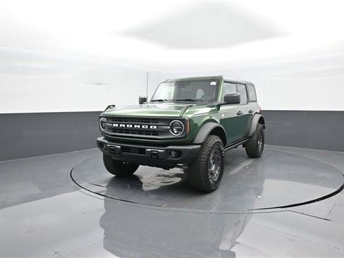 New 2025 Ford Bronco Big Bend w/ Black Diamond Package image 3