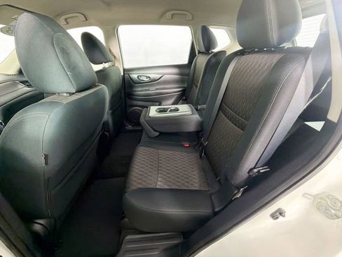 Used 2018 Nissan Rogue S AWD/4WD image 23