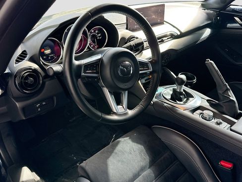 Used 2024 MAZDA MX-5 Miata Club w/ Brembo/BBS Recaro Package image 9