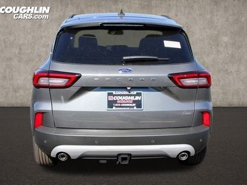 New 2024 Ford Escape SE w/ PHEV Premium Package image 8