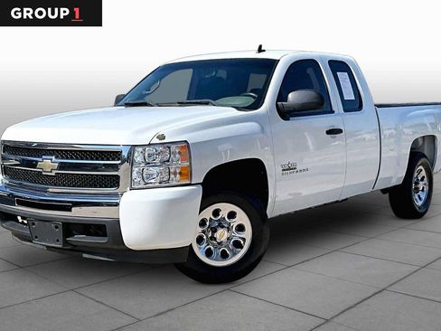 Used 2011 Chevrolet Silverado 1500 LS RWD image 1