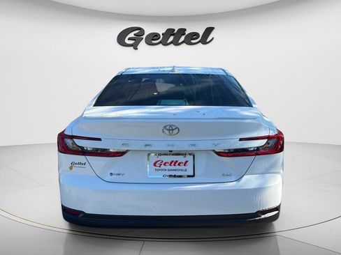 Used 2026 Toyota Camry LE w/ Convenience Package FWD image 6