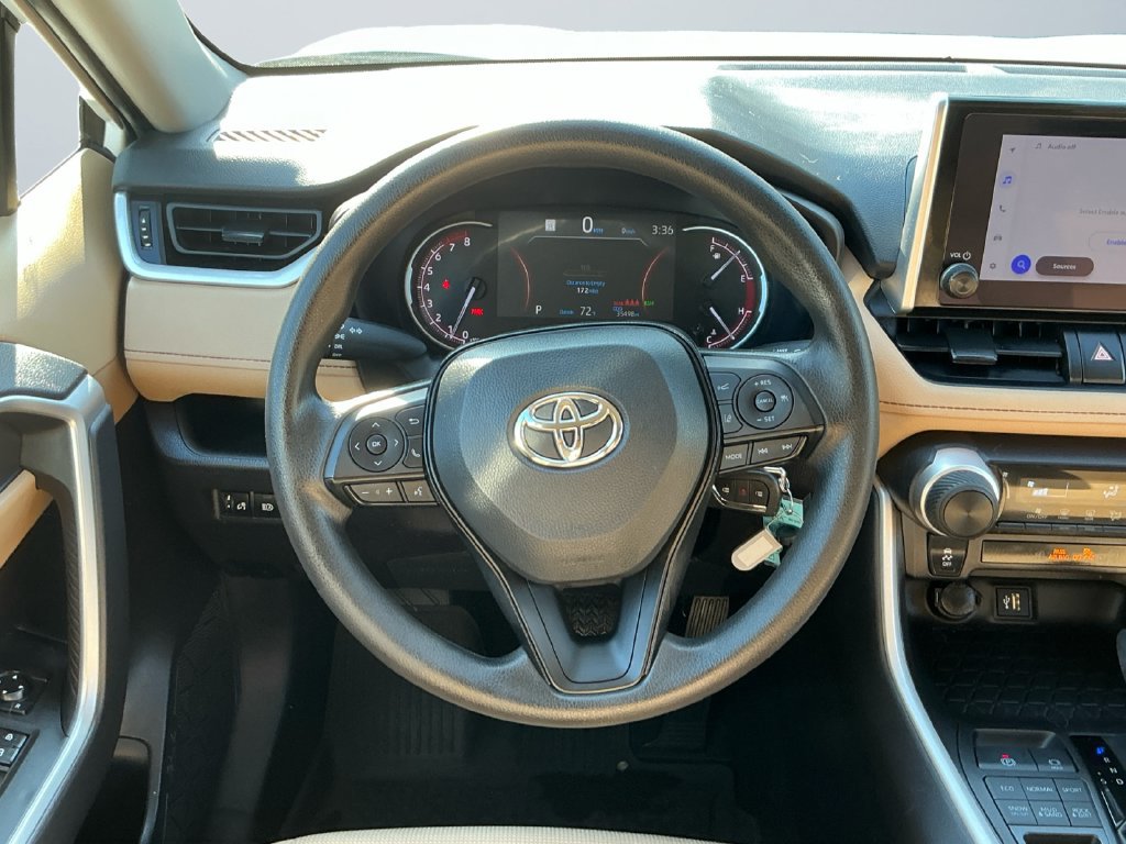 Used 2025 Toyota RAV4 LE AWD/4WD image 13