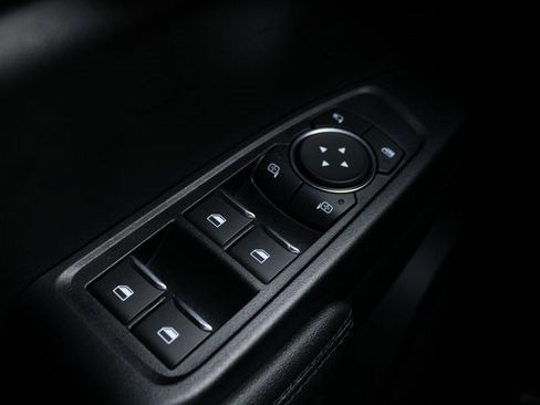 New 2025 Ford Ranger XLT w/ Equipment Group 301A High image 15