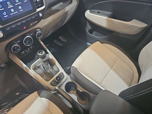 New 2026 Hyundai Venue SEL image 26