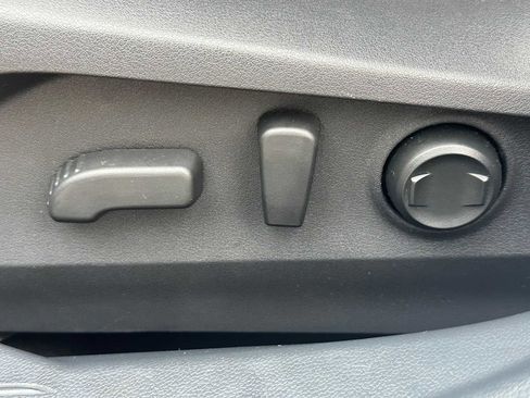 Used 2021 Subaru Outback Limited XT image 22