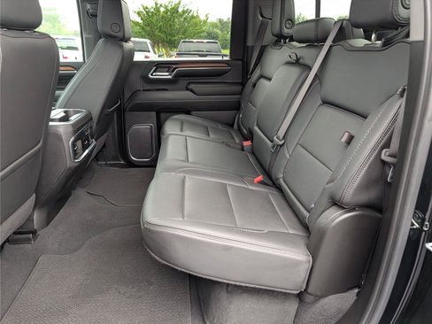 Used 2024 GMC Sierra 2500 Denali w/ Denali Reserve Package AWD/4WD image 35