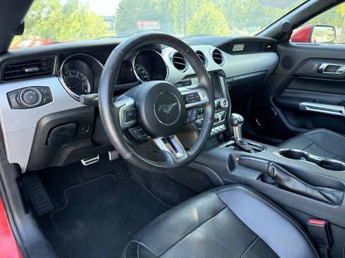 Used 2015 Ford Mustang GT Premium image 21