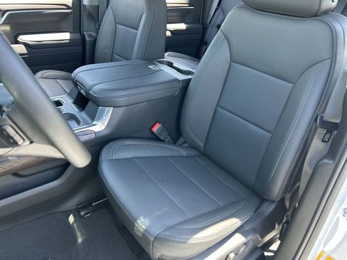 Used 2026 GMC Sierra 1500 SLT w/ SLT Premium Package AWD/4WD image 19