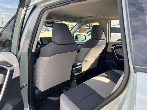 Used 2019 Toyota RAV4 XLE image 16