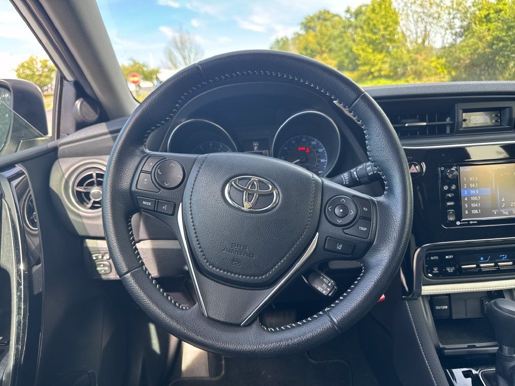 Used 2017 Toyota Corolla iM w/ Carpet Mat Package FWD image 24
