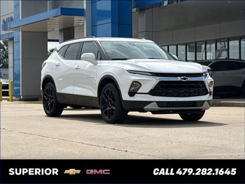 Used 2024 Chevrolet Blazer LT w/ Convenience Package FWD image 1
