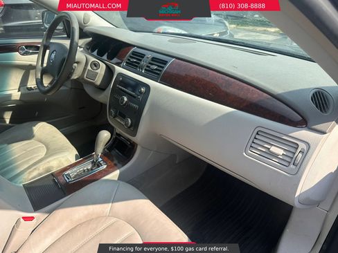 Used 2011 Buick Lucerne CXL FWD image 10