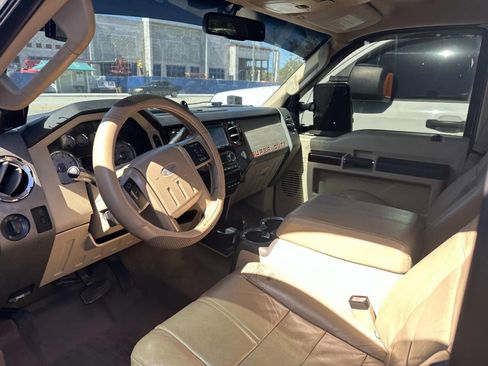 Used 2009 Ford F250 Lariat image 10