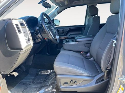 Used 2017 GMC Sierra 1500 SLE w/ SLE Value Package image 32