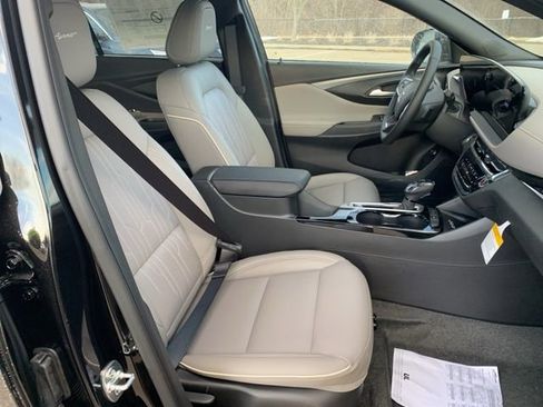 New 2026 Buick Envista Avenir image 27