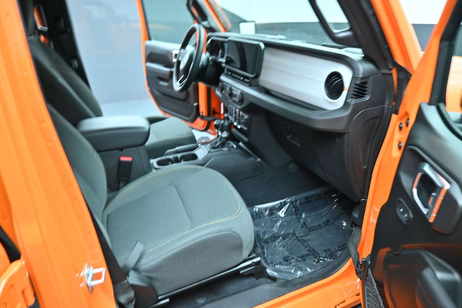 Used 2025 Jeep Wrangler Unlimited Sport AWD/4WD image 20