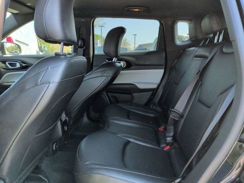 Certified 2024 Jeep Compass Limited AWD/4WD image 16