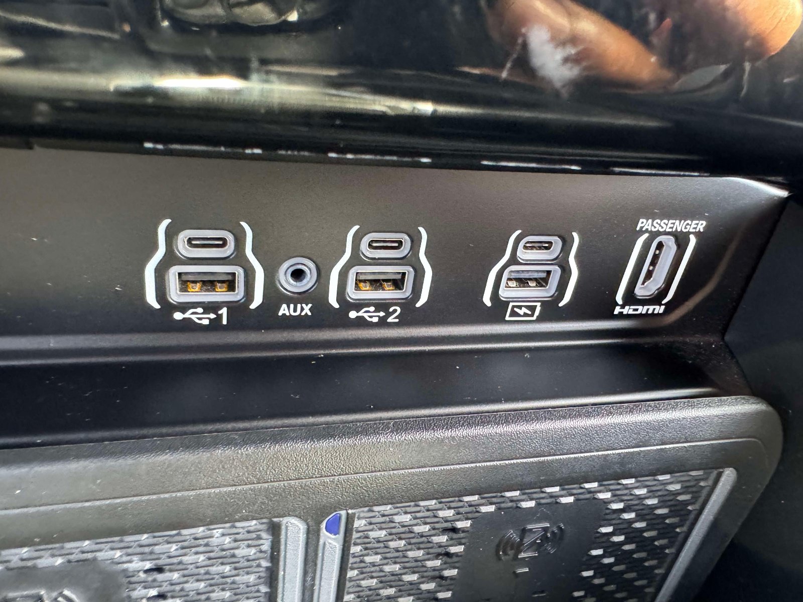 Used 2025 RAM 2500 Power Wagon AWD/4WD image 37