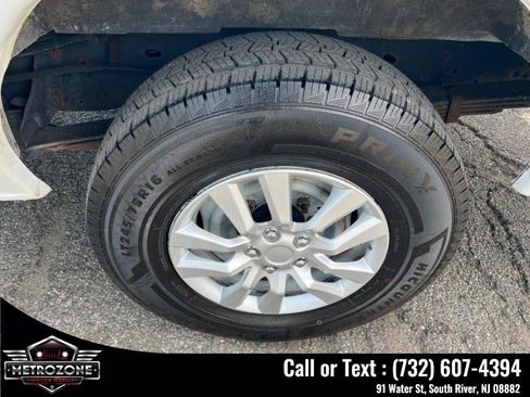 Used 2012 Ford E-350 and Econoline 350 Super Duty w/ PWR Group RWD image 27