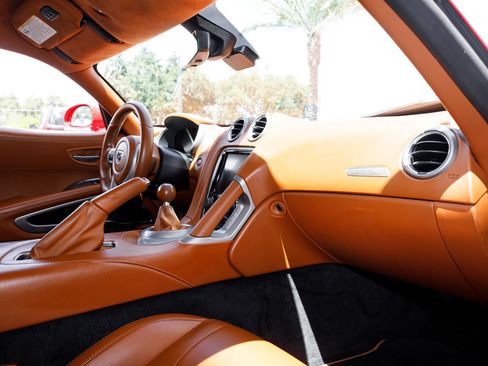 Used 2014 SRT Viper GTS w/ GTS Laguna Interior Package RWD image 49