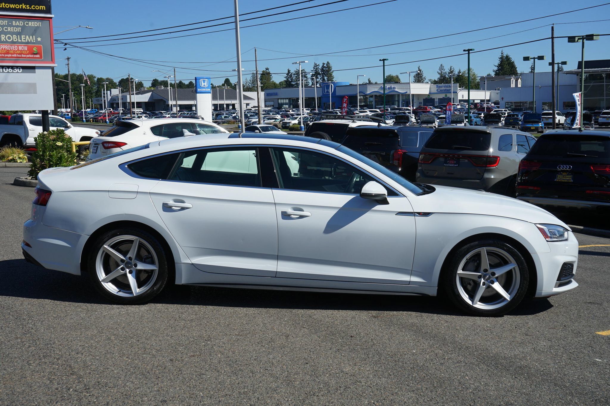 Used 2019 Audi A5 2.0T Premium Plus w/ Premium Plus AWD/4WD image 6