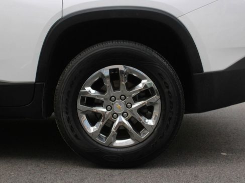 Used 2019 Chevrolet Traverse LS image 10