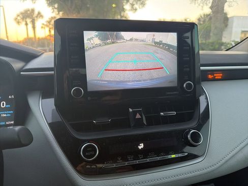 Used 2022 Toyota Corolla SE image 10