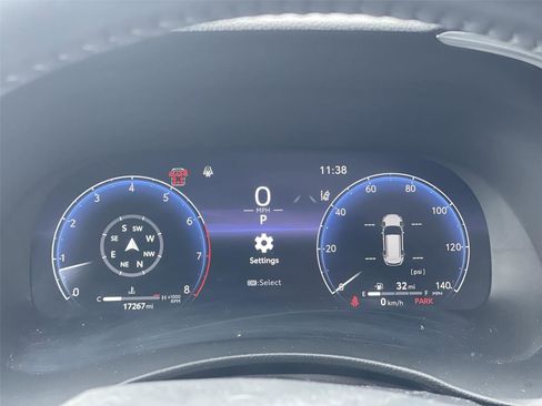 Used 2023 Toyota Highlander Platinum image 16