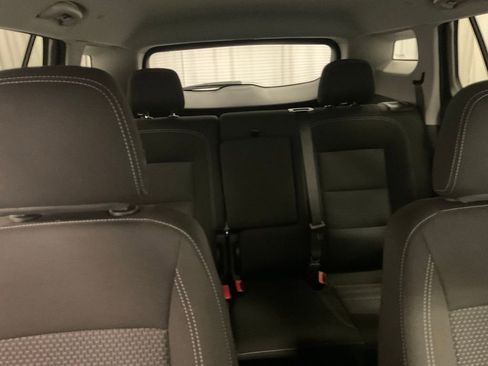 Used 2024 GMC Terrain SLE image 31