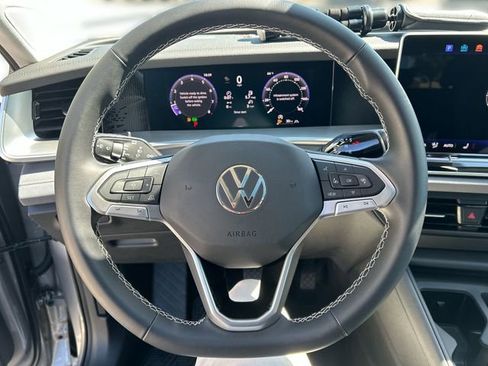 New 2026 Volkswagen Tiguan SE AWD/4WD image 15