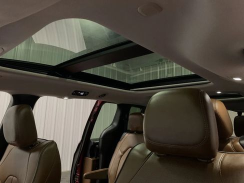 Used 2019 Chrysler Pacifica Limited w/ Advanced Safetytec Group image 43