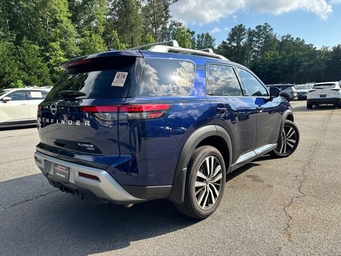 Used 2025 Nissan Pathfinder Platinum AWD/4WD image 3