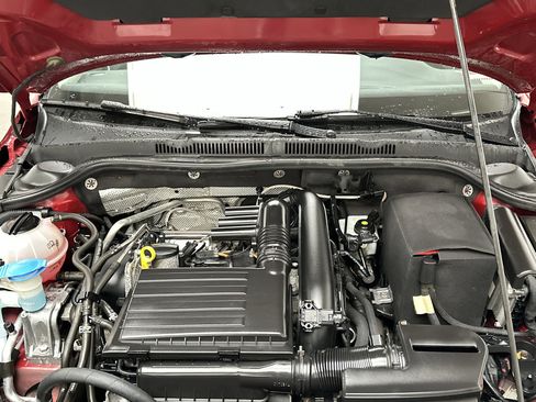 Used 2017 Volkswagen Jetta SE image 39