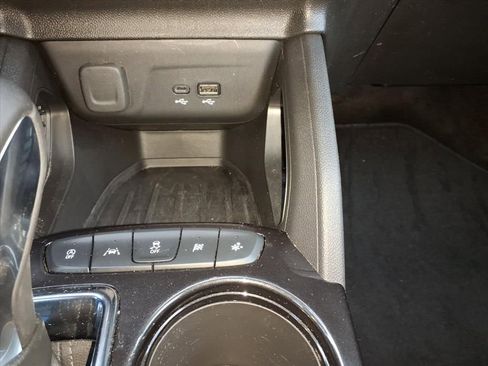 Used 2024 Chevrolet TrailBlazer LT w/ LT Cold Weather Package image 28