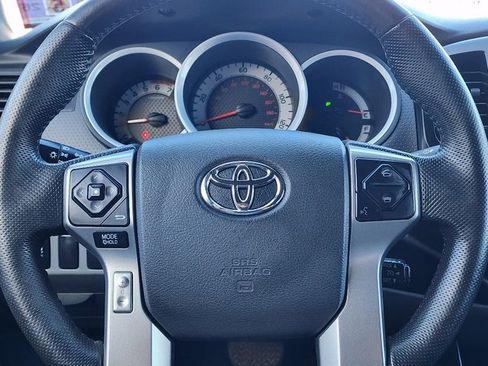 Used 2015 Toyota Tacoma PreRunner image 27