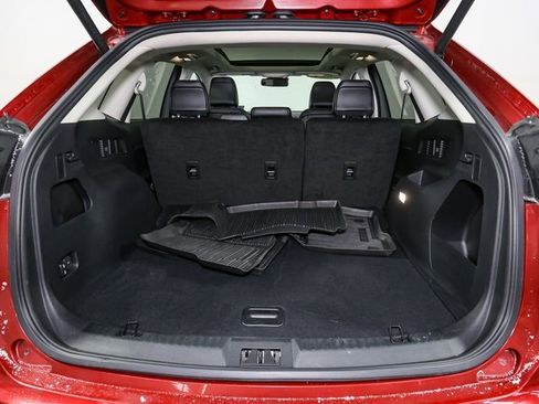 Used 2024 Ford Edge SEL w/ Convenience Package image 11