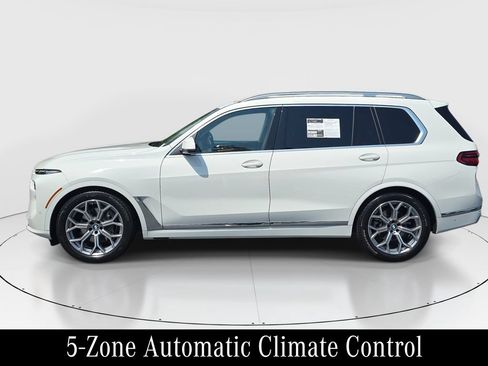 Used 2023 BMW X7 xDrive40i w/ Executive Package AWD/4WD image 5