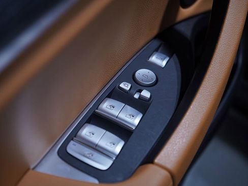 Used 2024 BMW X3 sDrive30i w/ Convenience Package image 17