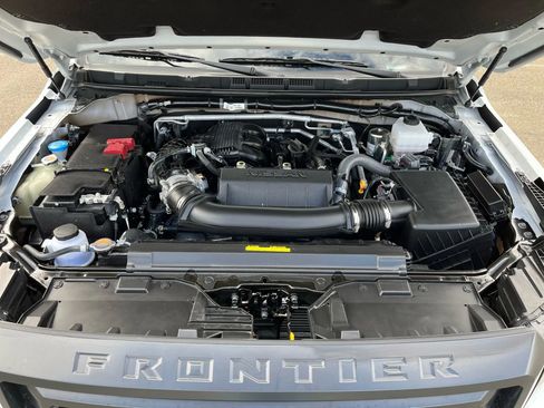 Used 2024 Nissan Frontier S w/ S Utility Package image 25