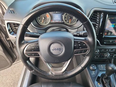 Used 2020 Jeep Cherokee Limited AWD/4WD image 17