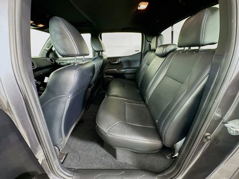 Used 2021 Toyota Tacoma TRD Sport w/ TRD Premium Sport Package image 28