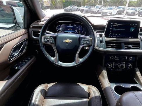 Used 2022 Chevrolet Tahoe High Country RWD image 19
