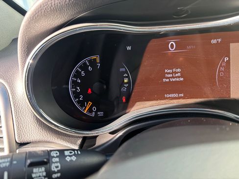 Used 2019 Jeep Grand Cherokee Altitude image 21