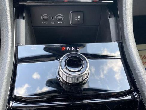 Certified 2023 Jeep Grand Cherokee L Laredo AWD/4WD image 19