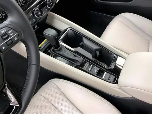 New 2025 Honda Accord EX-L image 9