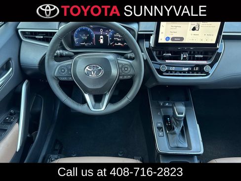 Used 2026 Toyota Corolla Cross XLE w/ Convenience Package AWD/4WD image 18