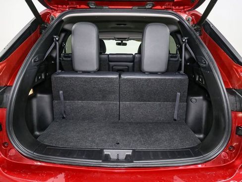 Used 2024 Mitsubishi Outlander SE image 12